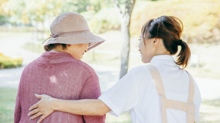 介護報酬の加算・減算とは？明細の「加算」の意味をわかりやすく解説